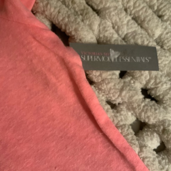 NWT Victoria’s Secret Angels TShirt Sz M - Picture 6 of 6